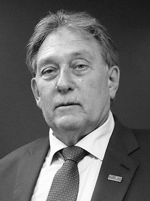 Julio Kampf